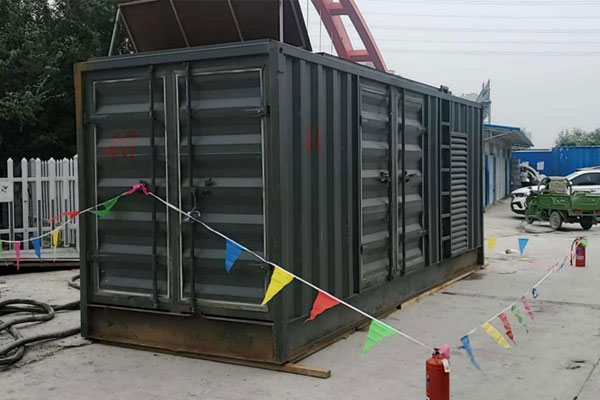 安乡发电机租赁空气滤清器多久更换一次？