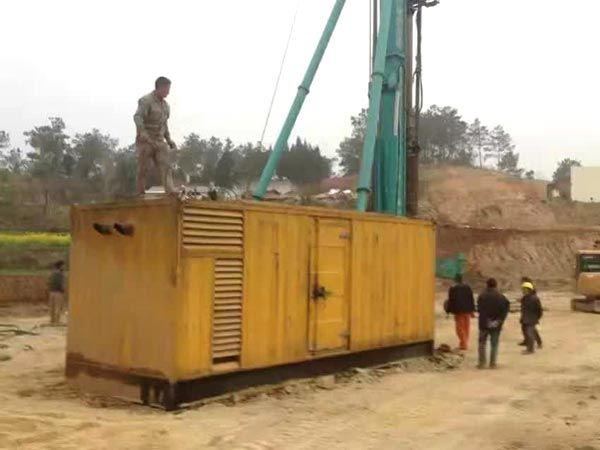 安乡如何判断水冷式机油散热器密封件是否需要更换？
